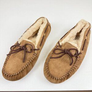 EUC UGG Dakota Moccasin Slippers Chestnut Brown